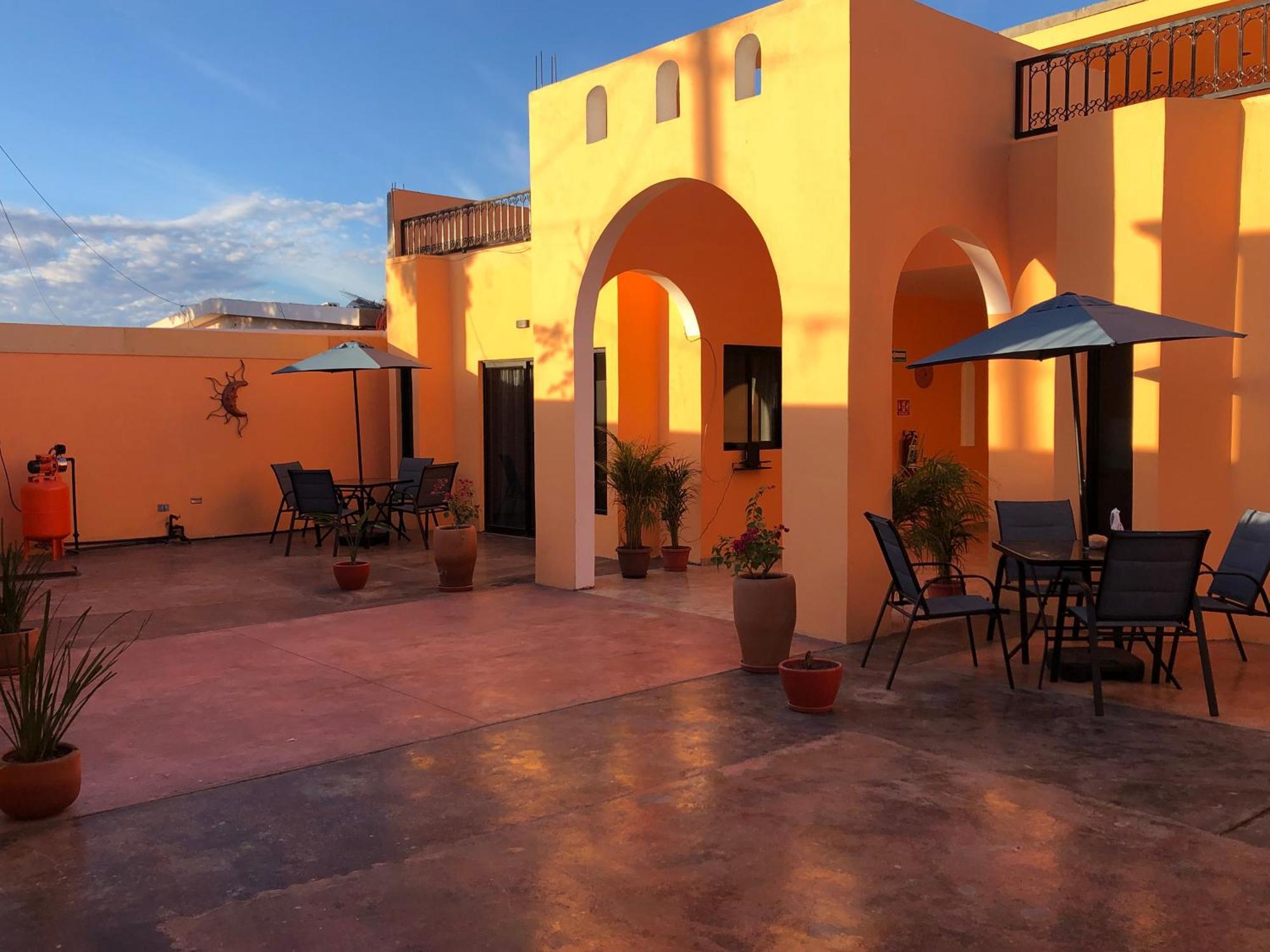 Tres Iguanas Apart Hotel - New, Cozy & Spacious Flats, Short Walk To Beach Loreto  Luaran gambar